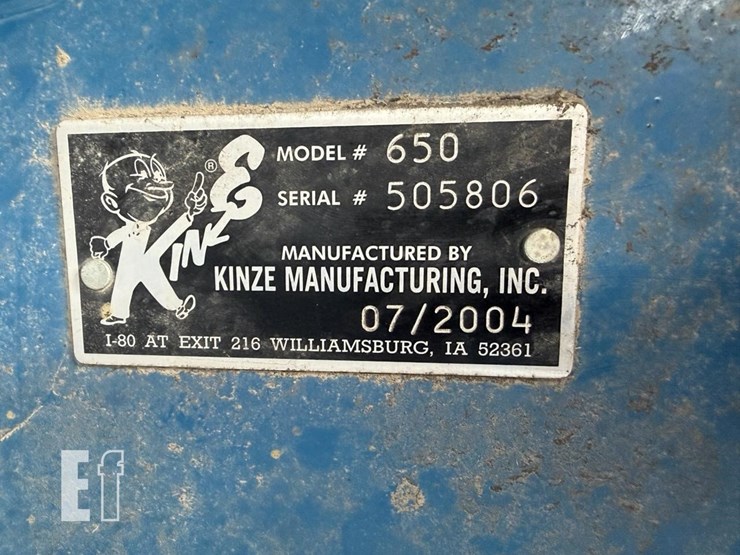 2004-kinze-650-image-12
