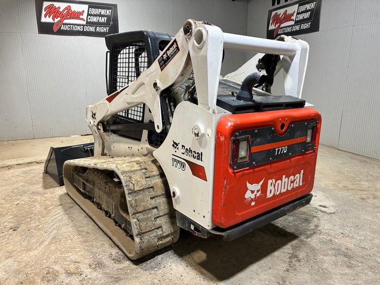 2021-bobcat-t770-image-3