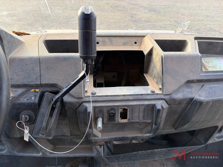 2021-polaris-commercial-pro-xd-utv-image-21