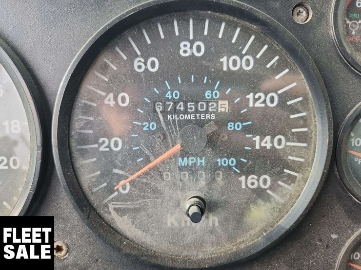 1993-mack-ch613-image-20