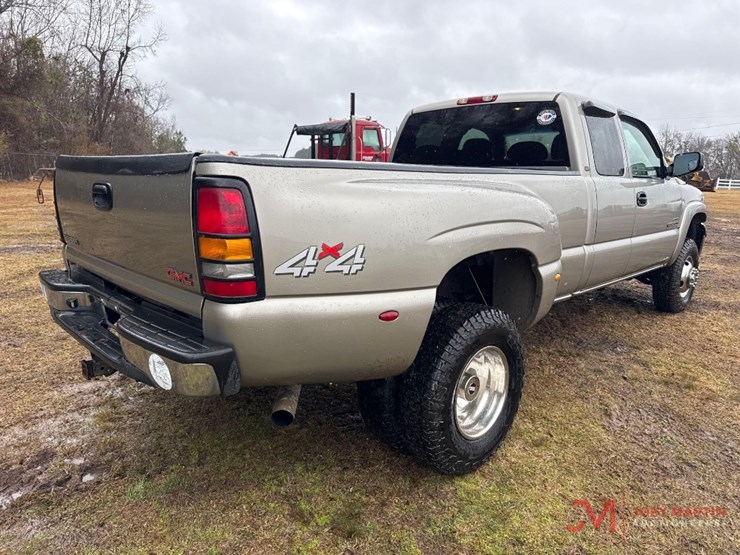 2001-sierra-3500-pickup-truck-image-29