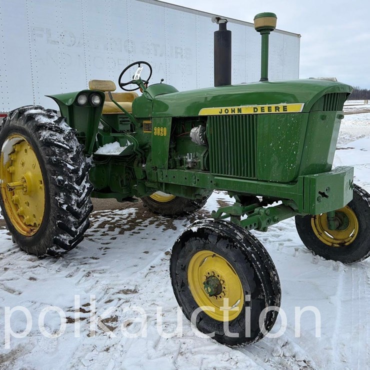 JOHN DEERE 3020