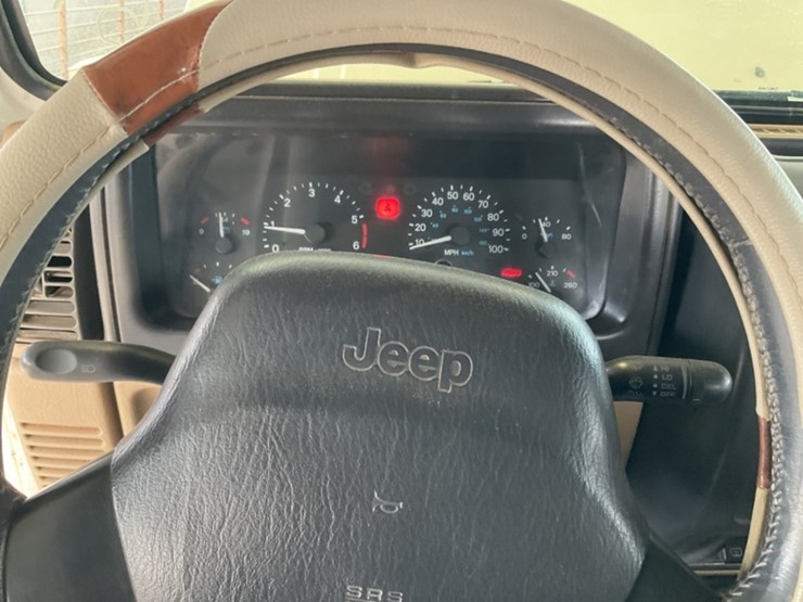 2000-jeep-wrangler-image-17