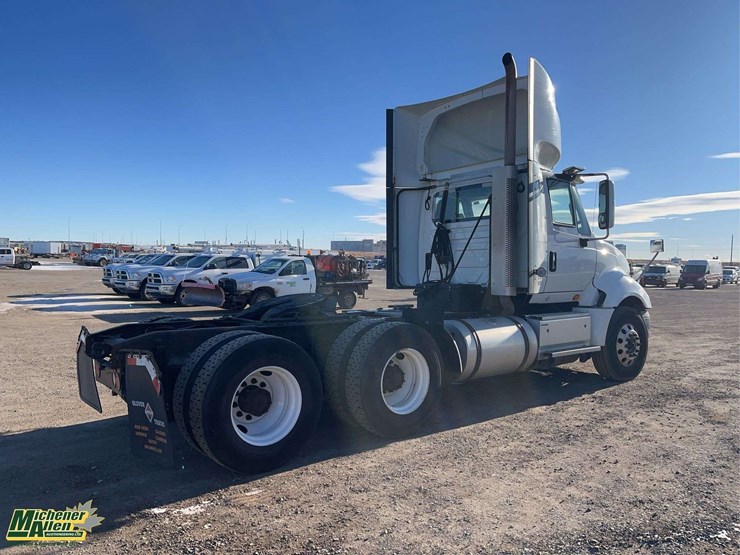 2017-international-prostar-image-6