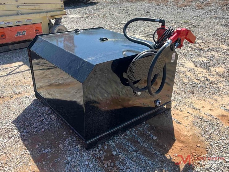 new-x-star-250-gal-fuel-transfer-tank-w/-electric-pump-image-4