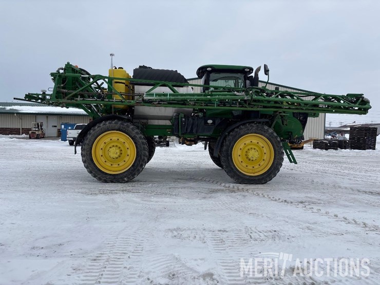 2018-john-deere-r4045-image-6