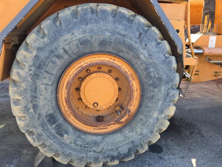 2005-case-330-image-13