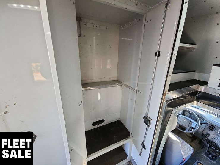 2012-ford-f550-image-33