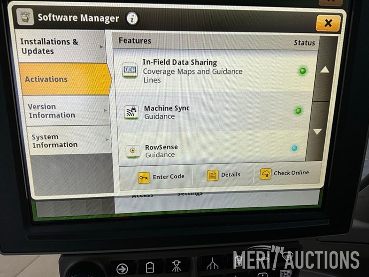 2023-john-deere-400r-image-54