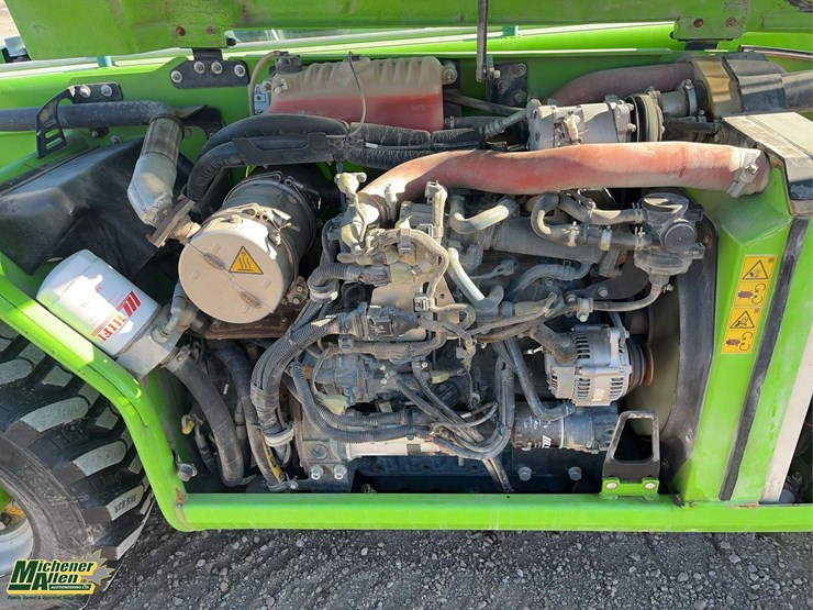 2017-merlo-p27.6plus-2700-kg-telehandlers-image-22