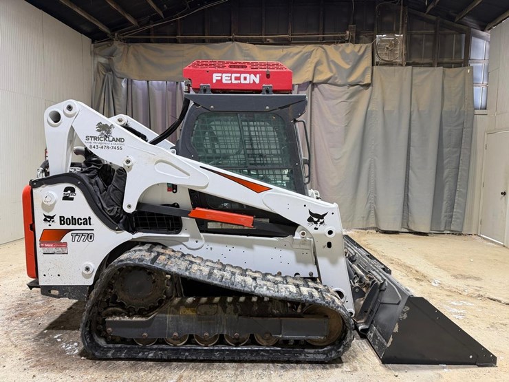 2023-bobcat-t770-image-6