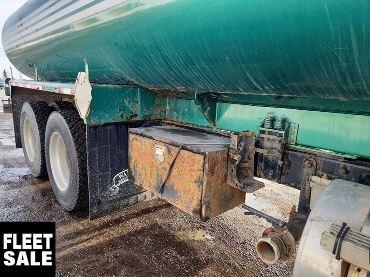 1993-mack-ch613-image-29