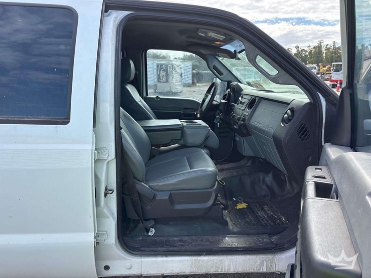 2015-ford-f250-image-30