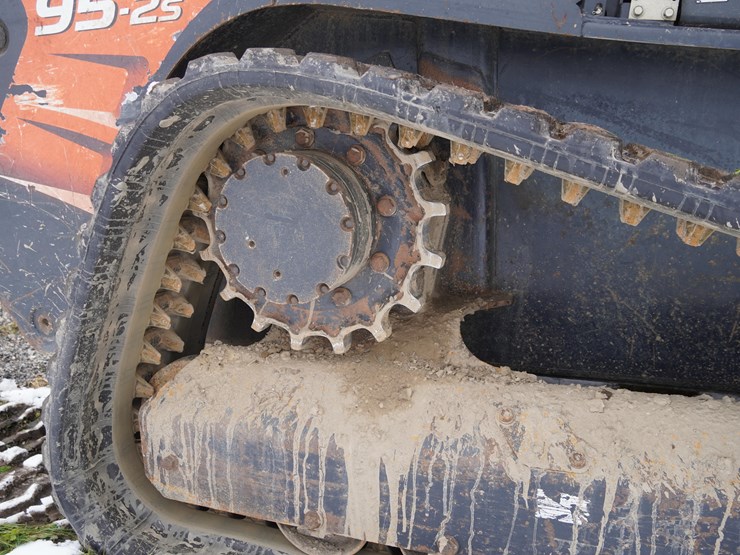 2016-kubota-svl95-2s-image-51