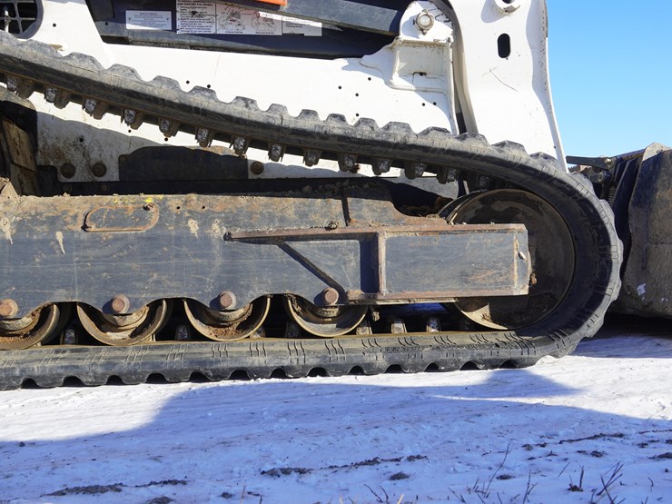 2019-bobcat-t770-image-50