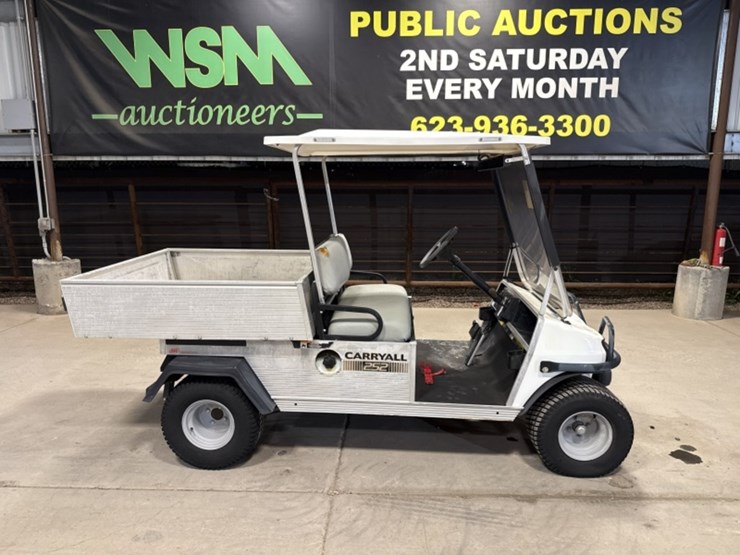 2009-club-car-carryall-252-image-1