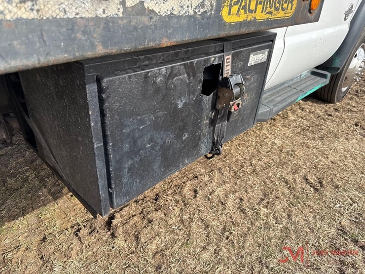 2015-ford-f450-xl-image-14