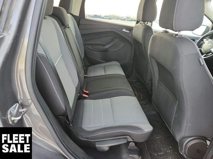 2013-ford-escape-image-17