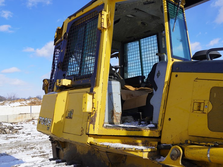 john-deere-700-image-35