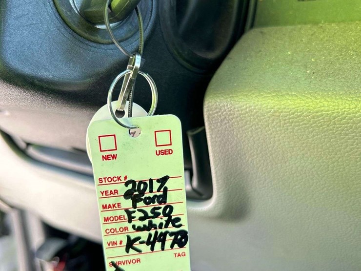 2017-ford-f250-image-32