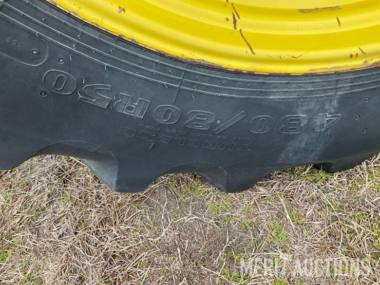 2023-john-deere-8r-370-image-33