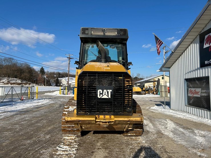 2017-caterpillar-963k-image-3