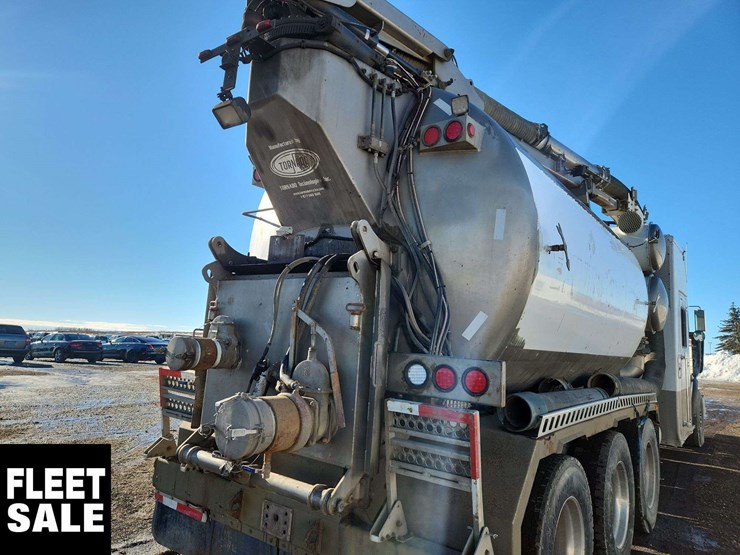 2009-kenworth-t800-image-23