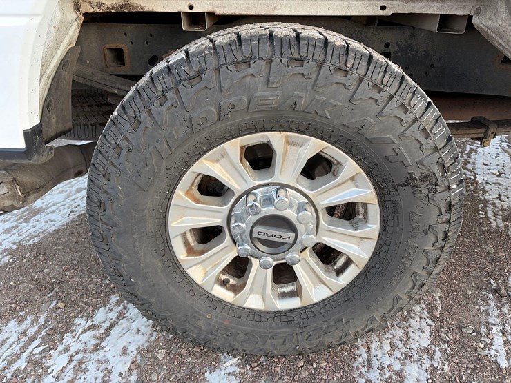 2020-ford-f250-image-17