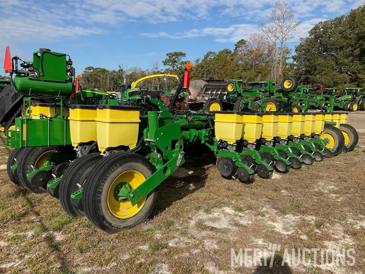 2020-john-deere-1770nt-image-7