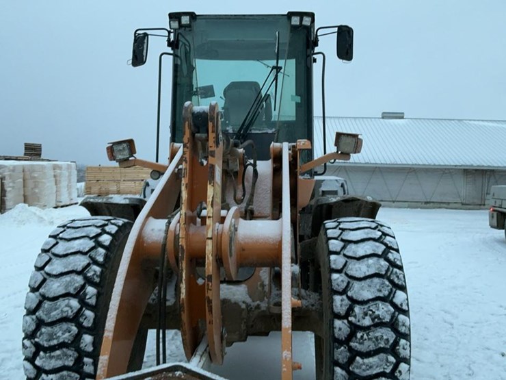 2016-case-621f-xr-image-19