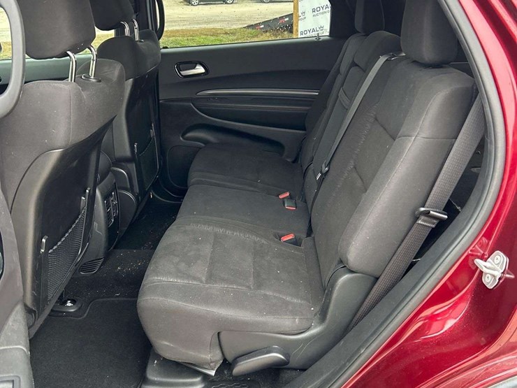 2021-dodge-durango-image-23