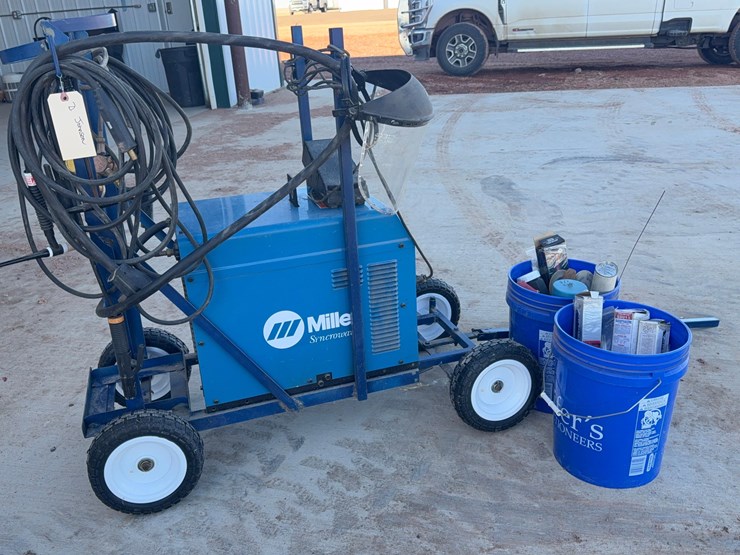 miller-syncrowave-1805d-welder-image-1