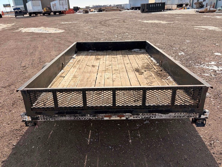 2013-custom-trailer-image-5