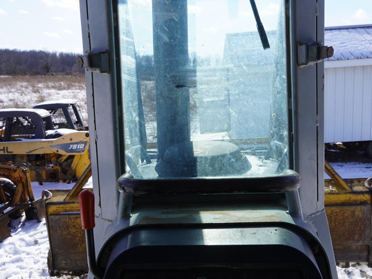 john-deere-700-image-32