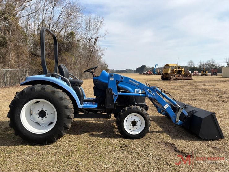 new-holland-tc40-image-2