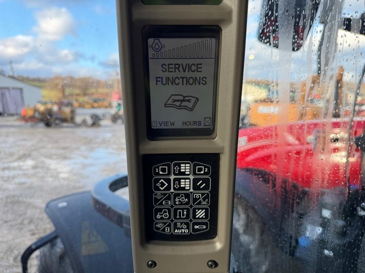 2022-case-ih-maxxum-115-image-24