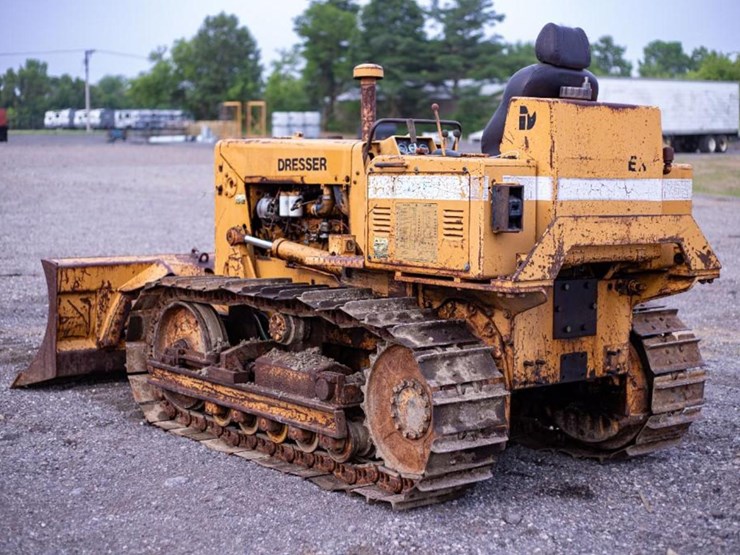 1978-dresser-td8e-image-3