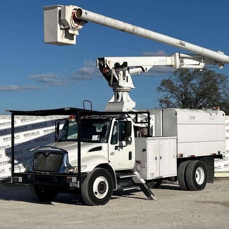 2008 INTERNATIONAL DURASTAR 4300