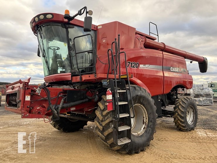 2012-case-ih-7120-image-1