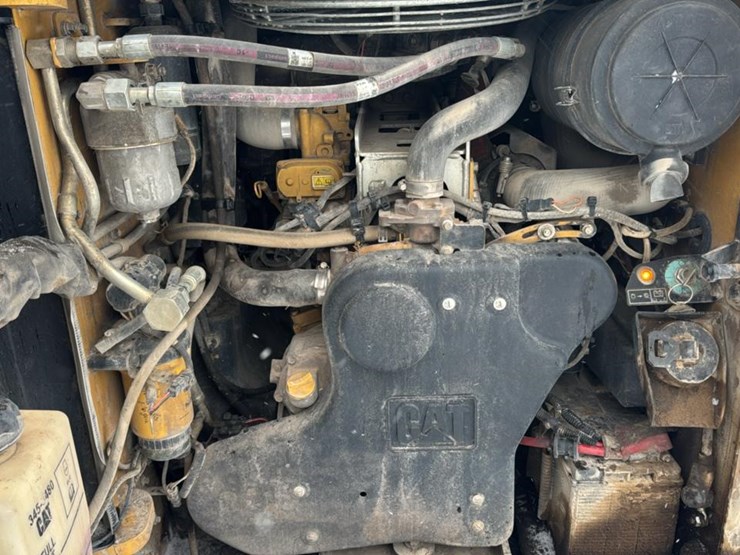 2023-caterpillar-299d3-xe-image-26