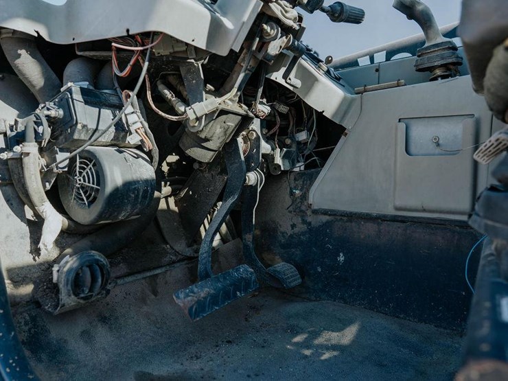 2005-bobcat-v723-image-46