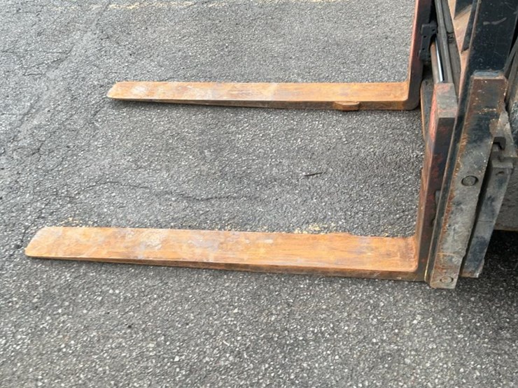 2018-toyota-8fdu25-image-31