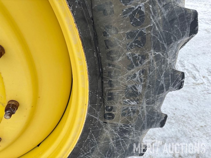 2018-john-deere-r4045-image-37