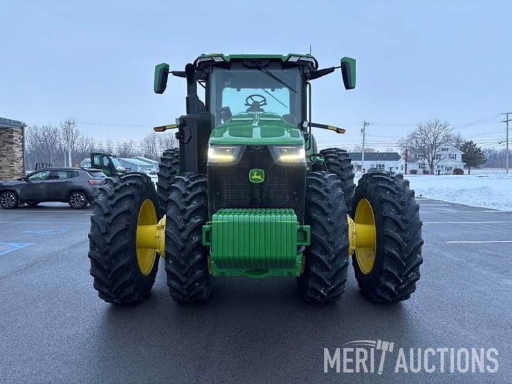 2024-john-deere-8r-370-image-7