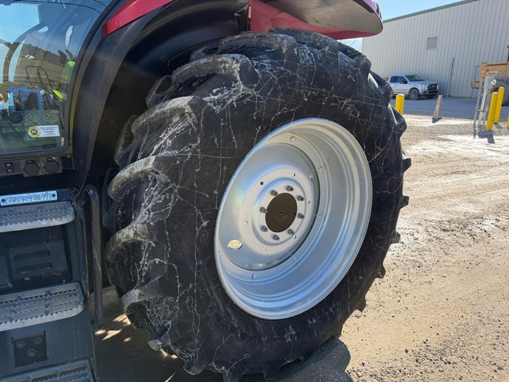 2022-case-ih-maxxum-115-image-10