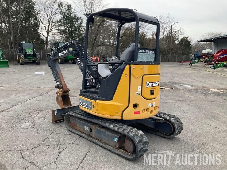 2019-deere-30g-image-3