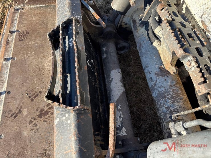 2019-bobcat-t770-image-6