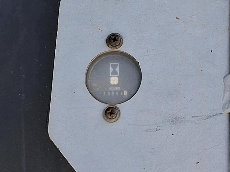 john-deere-700-image-13