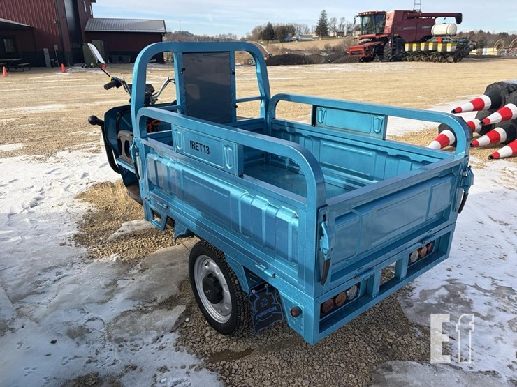 sdlanch-iret13-electric-tricycle-image-2