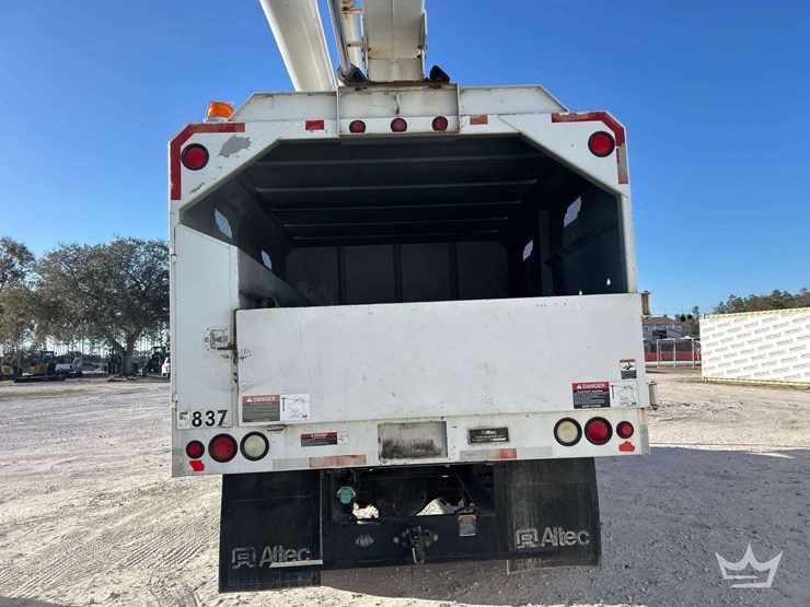 2008-international-durastar-4300-image-35